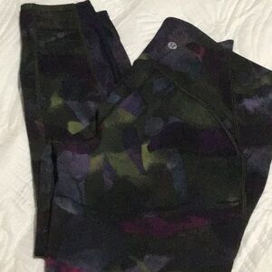 Green Motifs Lululemon